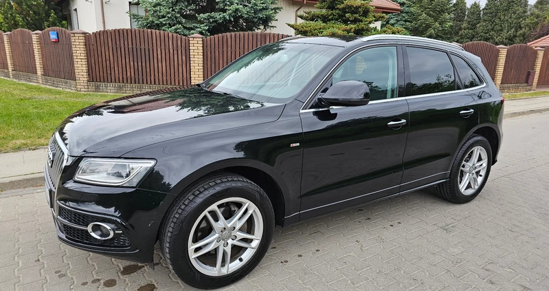 Audi Q5 cena 82900 przebieg: 218000, rok produkcji 2015 z Puszczykowo małe 742